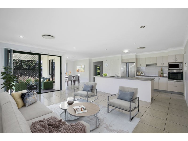 27 Cole Street, Redland Bay QLD 4165