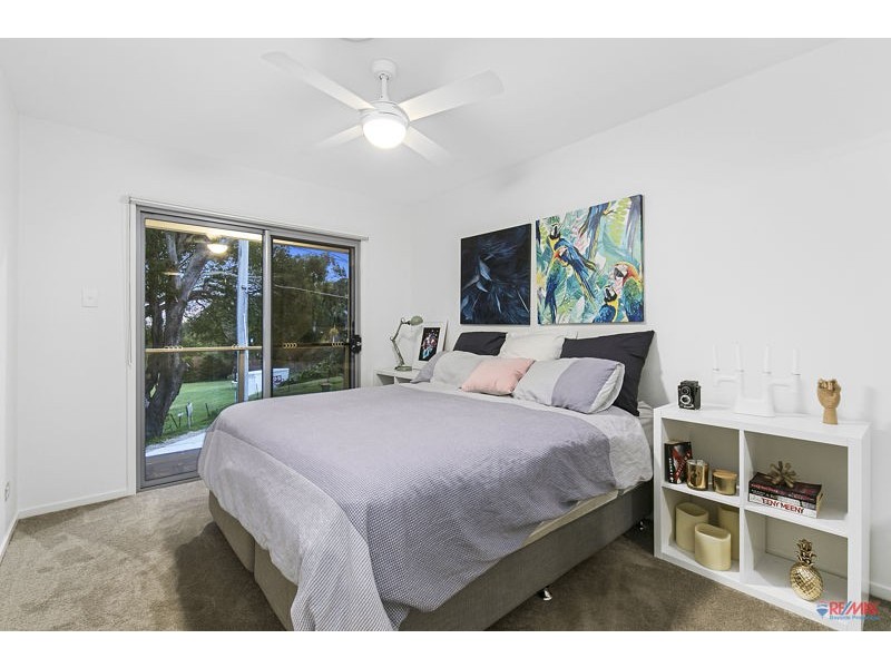 12 Water Street, Cleveland QLD 4163