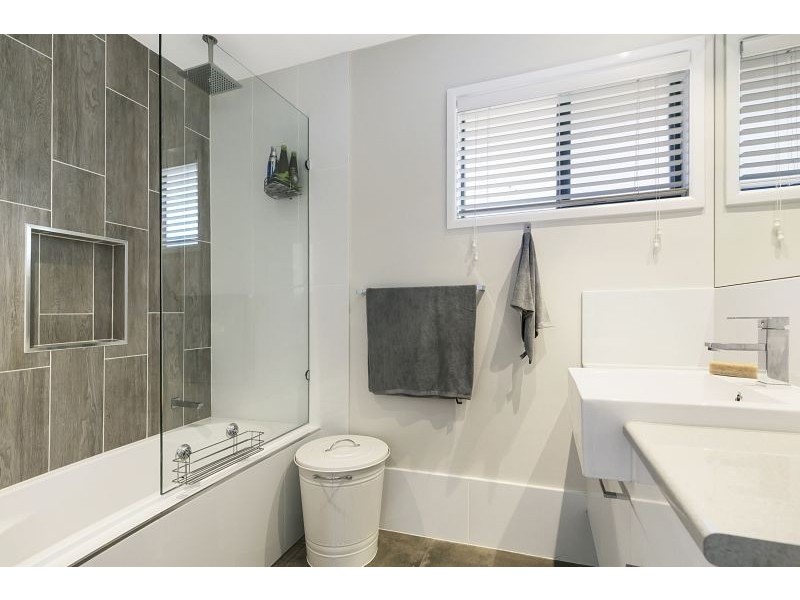 35 Drevesen Avenue, Cleveland QLD 4163