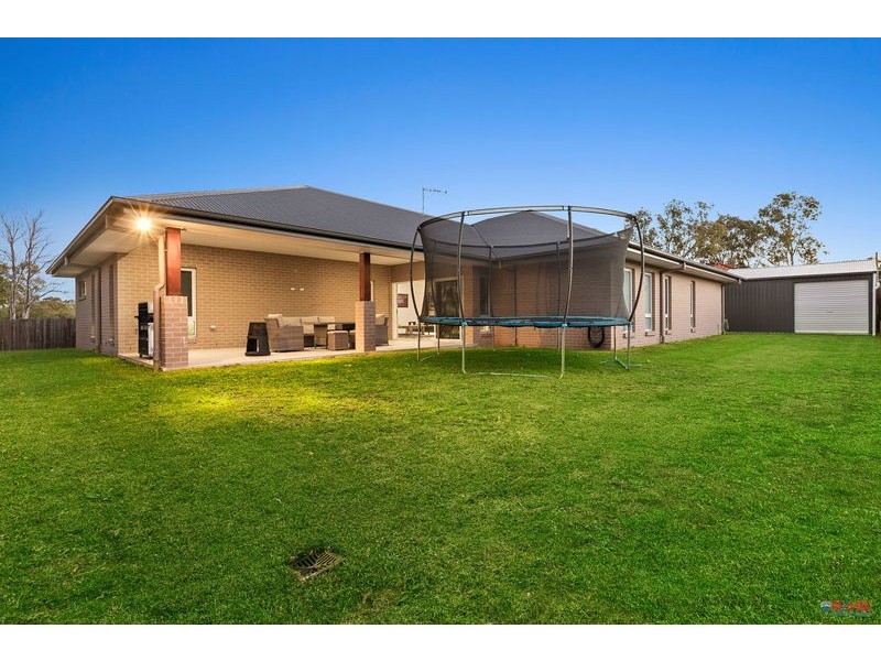 273 Railway Parade, Birkdale QLD 4159