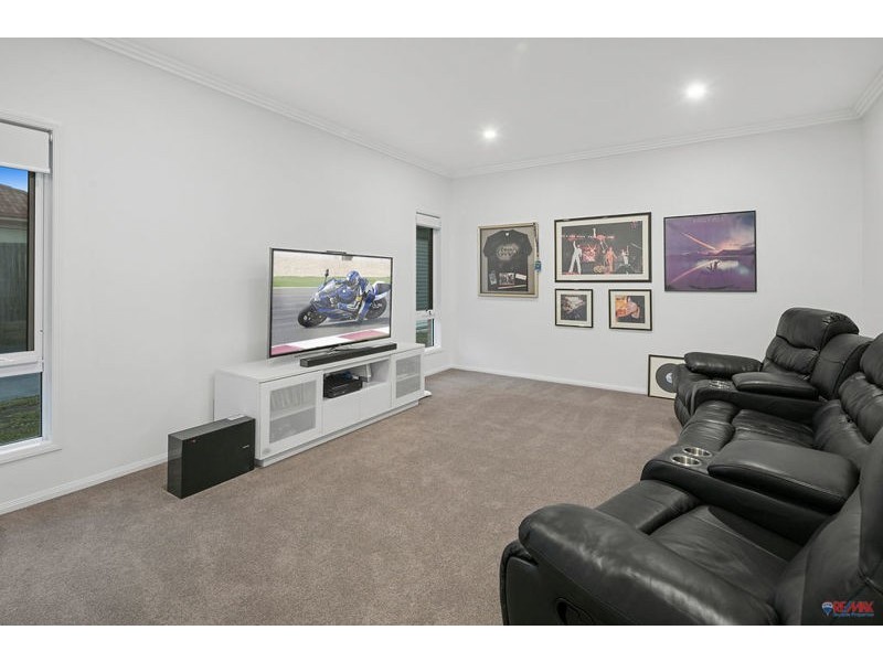 273 Railway Parade, Birkdale QLD 4159