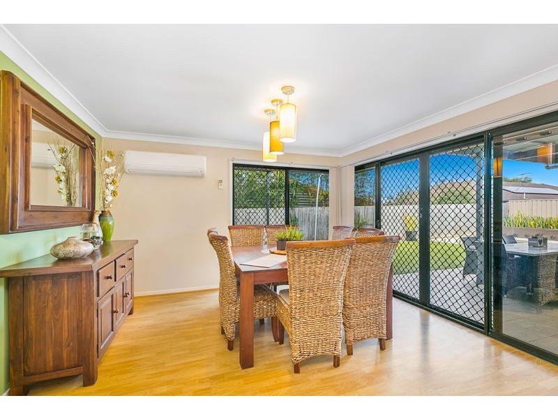 10 Foote Street, Redland Bay QLD 4165