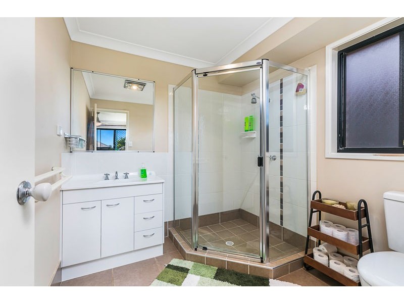 10 Foote Street, Redland Bay QLD 4165