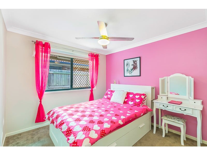 10 Foote Street, Redland Bay QLD 4165