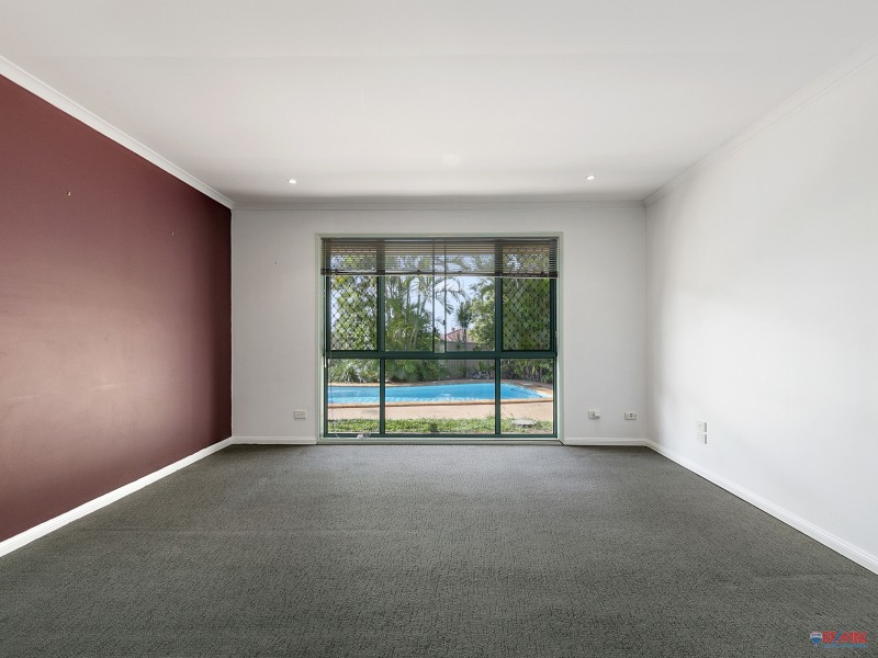 17 Burbank Road, Birkdale QLD 4159