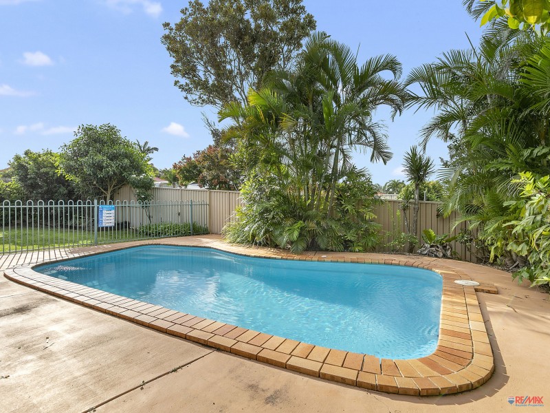 17 Burbank Road, Birkdale QLD 4159