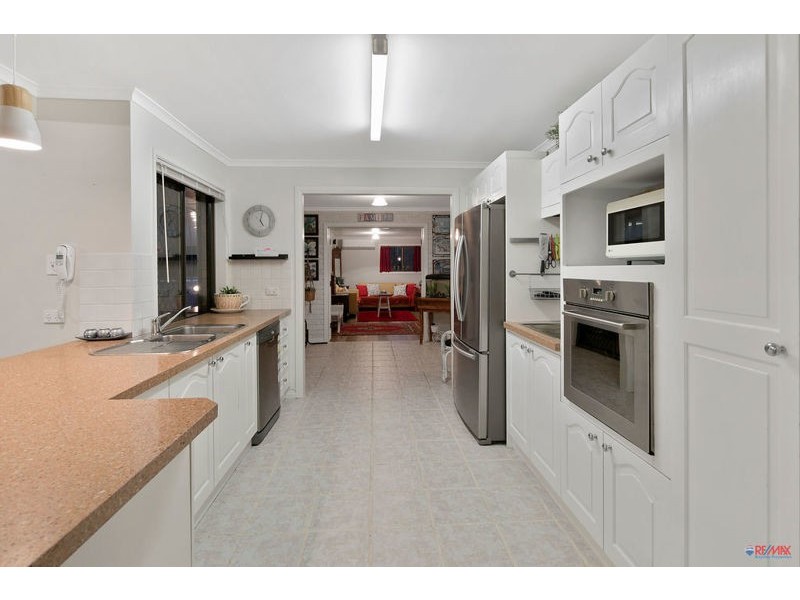 8 Winster Court, Alexandra Hills QLD 4161