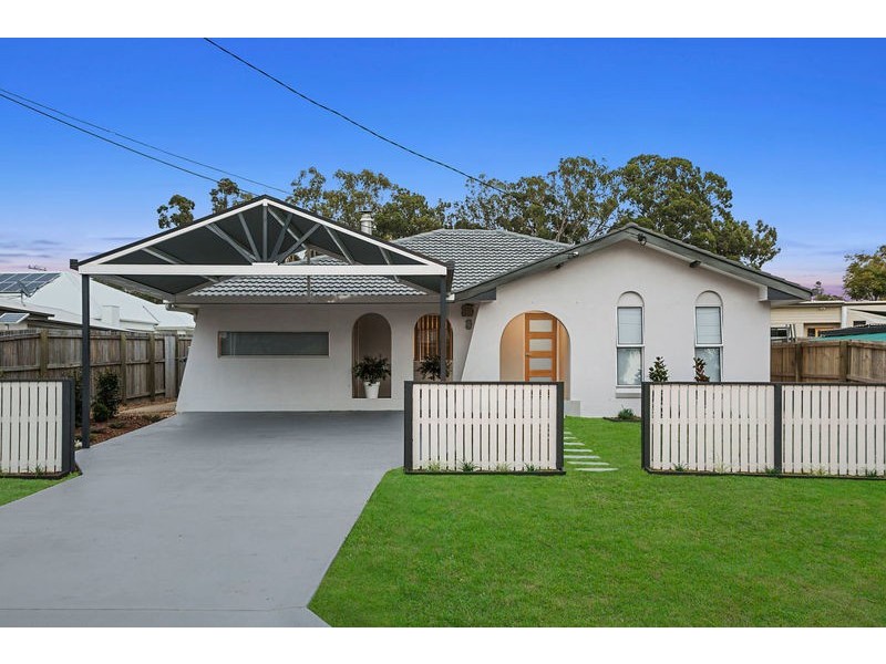 3 Lawn Terrace, Capalaba QLD 4157
