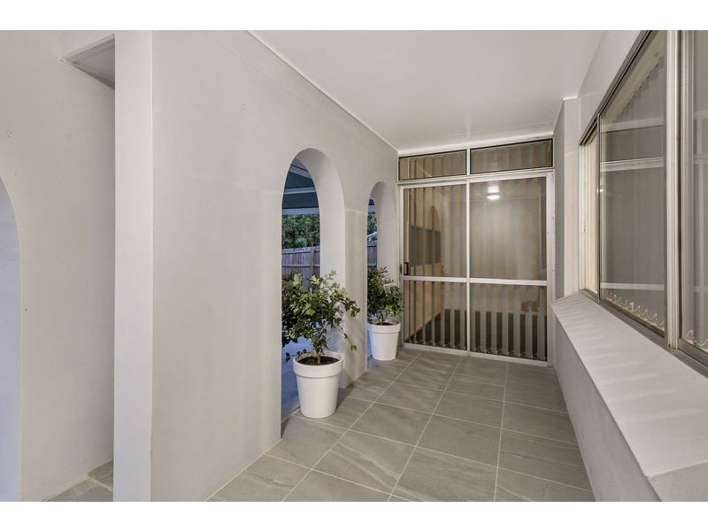 3 Lawn Terrace, Capalaba QLD 4157