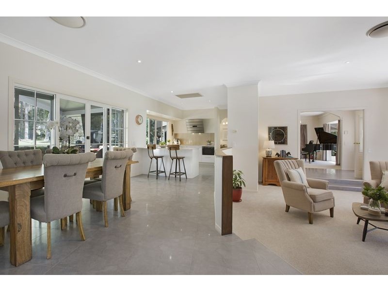 40 Pioneer Road, Sheldon QLD 4157