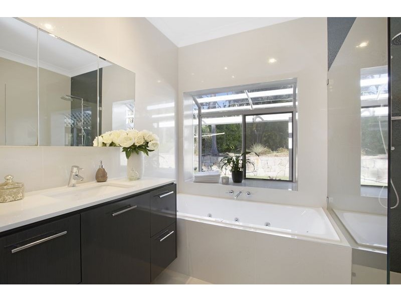 40 Pioneer Road, Sheldon QLD 4157