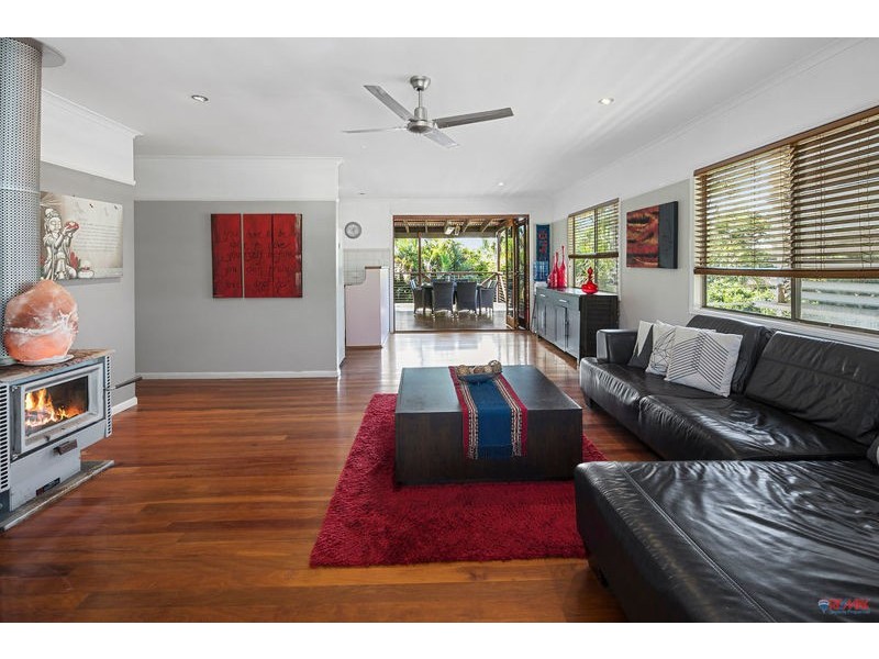 18 Wentworth Drive, Capalaba QLD 4157