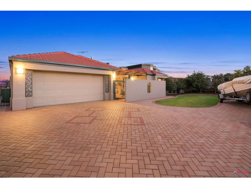 43 Adrian Street, Victoria Point QLD 4165