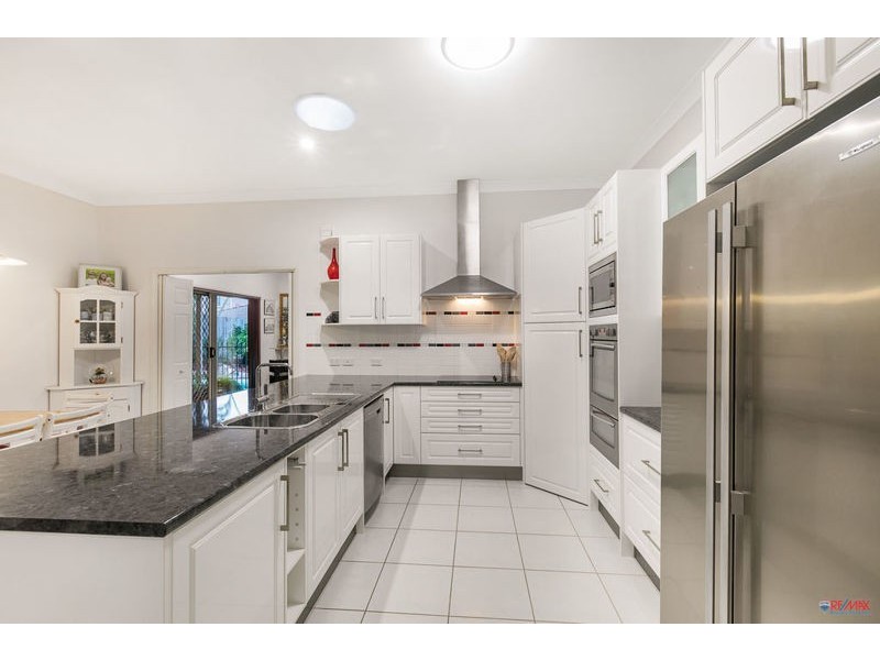 10 Parkside Street, Cleveland QLD 4163