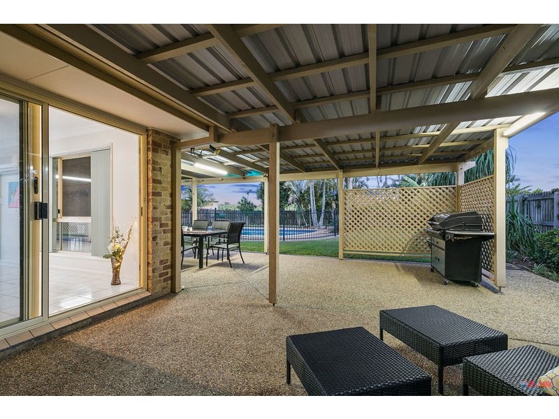 7 Swordfish Court, Birkdale QLD 4159