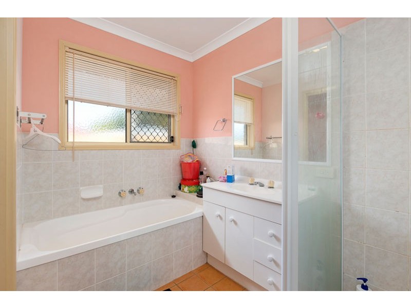 27 Lamington Place, Loganholme QLD 4129
