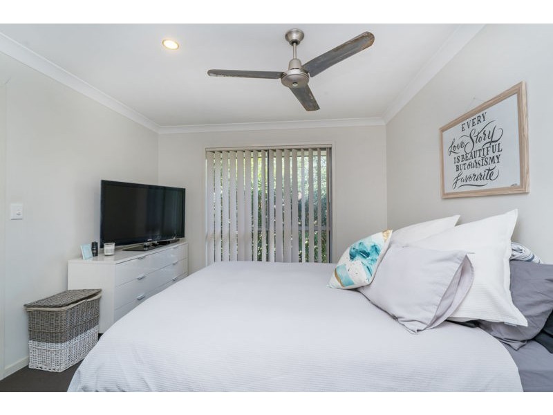 9 Benjamin St, Pimpama QLD 4209