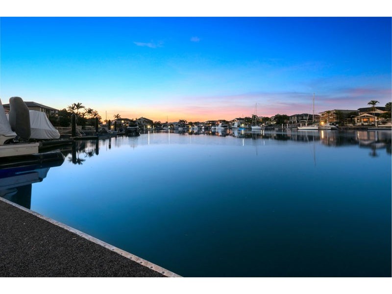 8 Sommersea Drive, Raby Bay QLD 4163