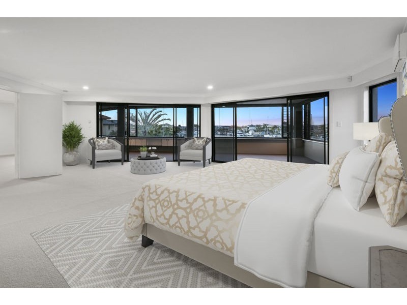 8 Sommersea Drive, Raby Bay QLD 4163