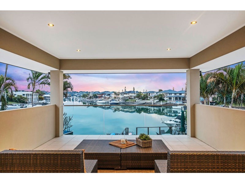 3 Seacrest Court, Raby Bay QLD 4163