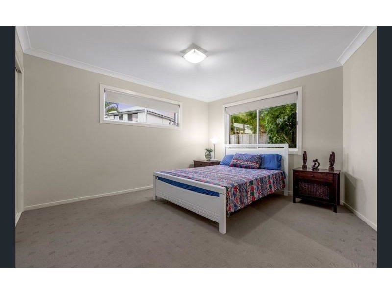 38 Huntly Place, Redland Bay QLD 4165