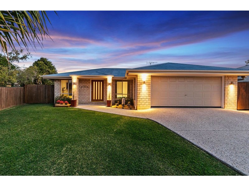 6 Lords Street, Wellington Point QLD 4160