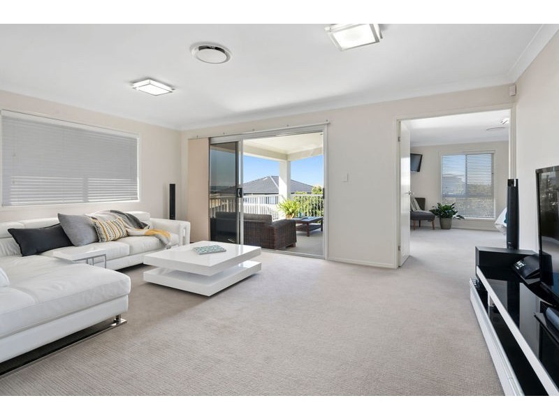 24 Highland Street, Redland Bay QLD 4165