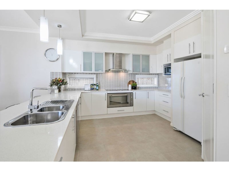 24 Highland Street, Redland Bay QLD 4165