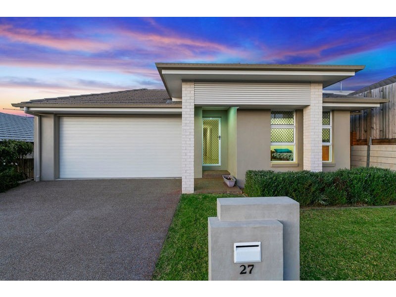 27 Cardwell Circuit, Thornlands QLD 4164