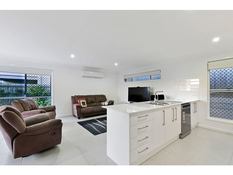 27 Cardwell Circuit, Thornlands QLD 4164