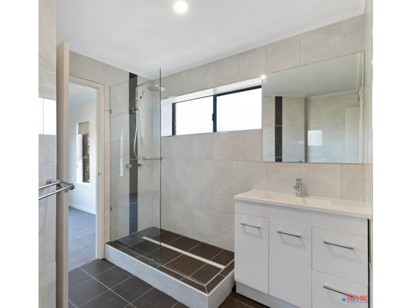 15/11-15 Wharf St, Cleveland QLD 4163