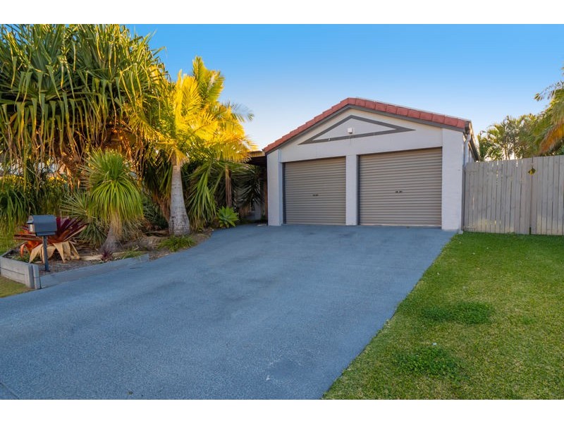 15 Walnut Court, Birkdale QLD 4159