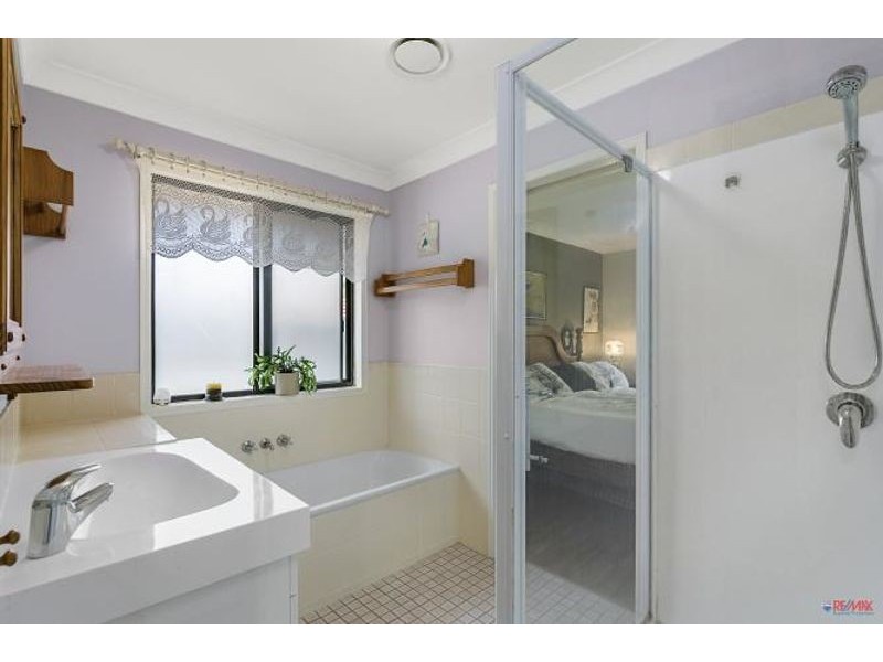 4 Lanreath Ct, Alexandra Hills QLD 4161