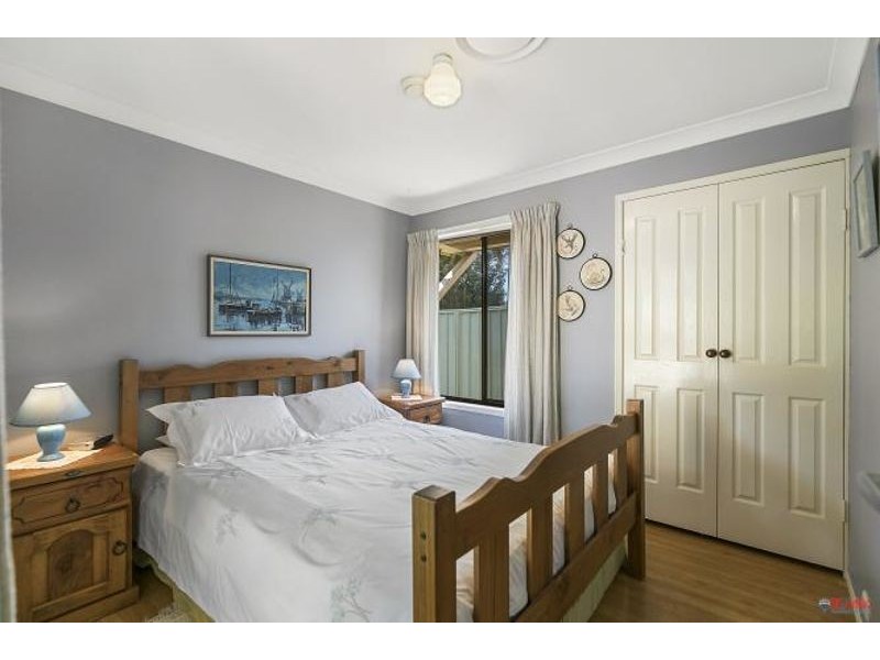 4 Lanreath Ct, Alexandra Hills QLD 4161