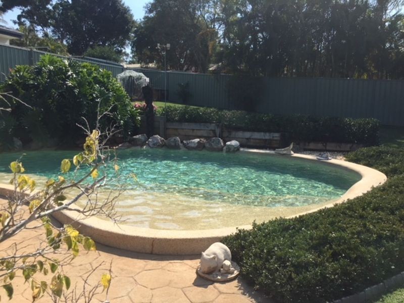 4 Lanreath Ct, Alexandra Hills QLD 4161