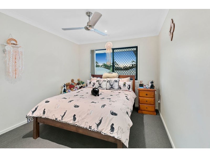 61 Emperor Drive, Redland Bay QLD 4165