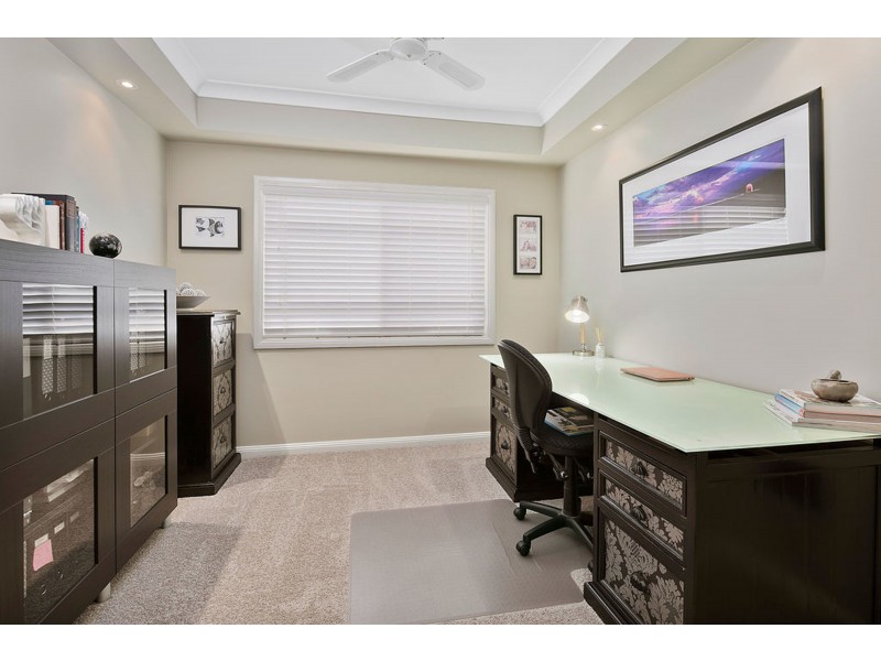 7 Wells Court, Ormiston QLD 4160