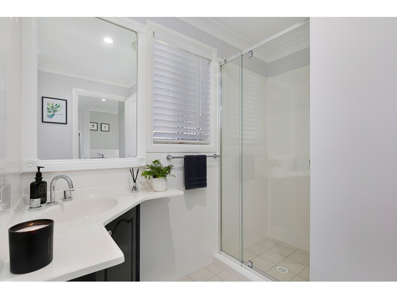 7 Wells Court, Ormiston QLD 4160