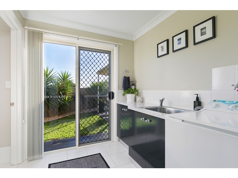 7 Wells Court, Ormiston QLD 4160