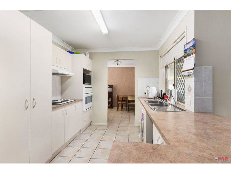 37 SILVARA CIRCUIT, Capalaba QLD 4157