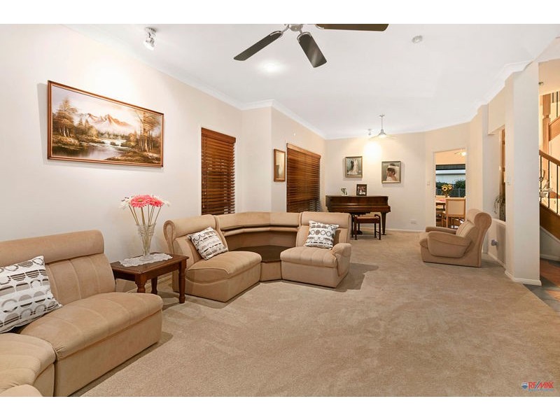 23 Penzance Dr, Redland Bay QLD 4165