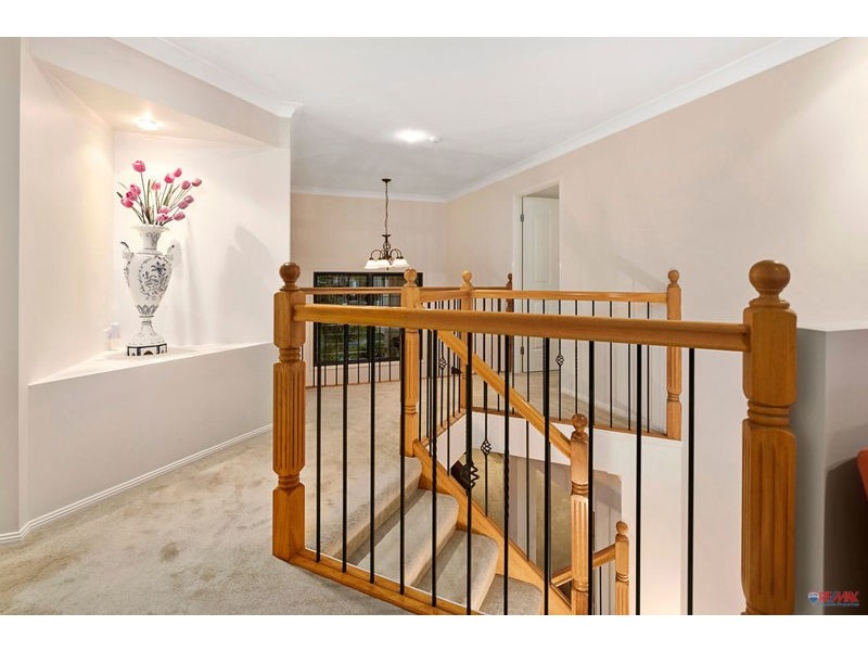 23 Penzance Dr, Redland Bay QLD 4165