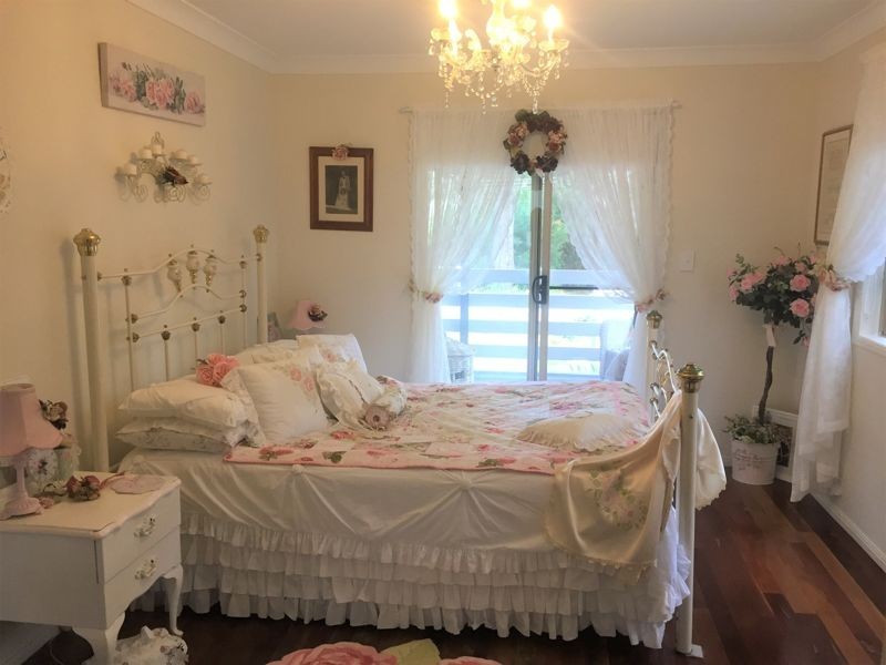 11 Saturn Street, Russell Island QLD 4184