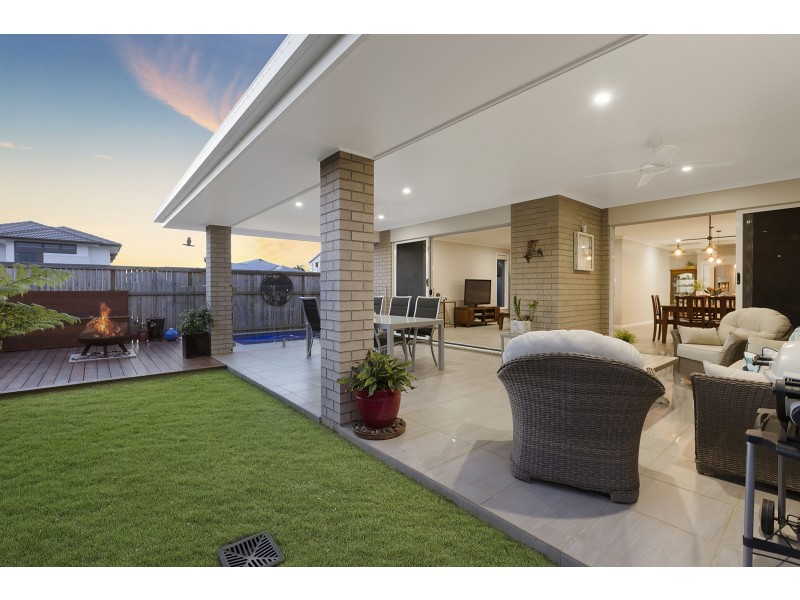13 Majestic Circuit, Thornlands QLD 4164
