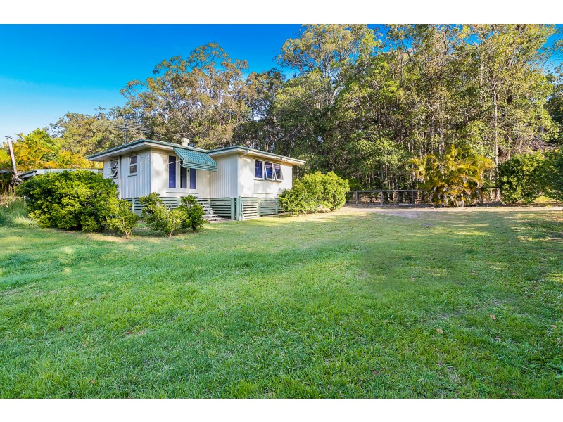 9-11 Teesdale Road, Alexandra Hills QLD 4161