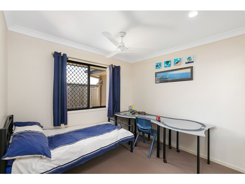 9 Torello Crescent, Victoria Point QLD 4165
