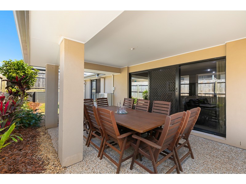 9 Torello Crescent, Victoria Point QLD 4165