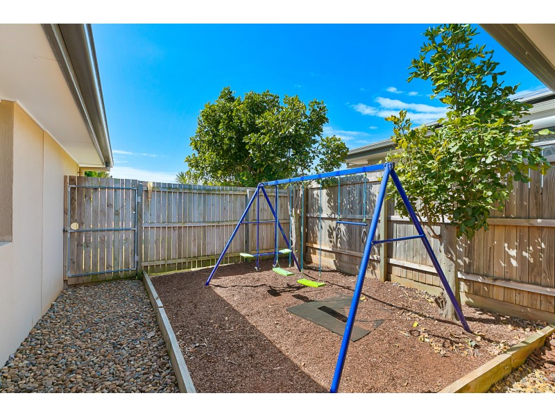9 Torello Crescent, Victoria Point QLD 4165