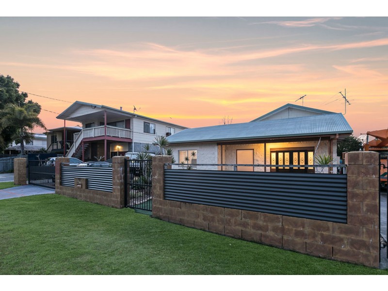 38-40 Rusbrook Street, Redland Bay QLD 4165