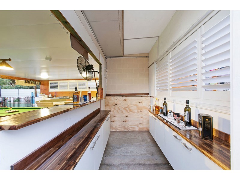 38-40 Rusbrook Street, Redland Bay QLD 4165